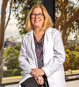 干細胞輸注療法的臨床試驗結(jié)果令人鼓舞,該療法可以阻止帕金森病的進展。照片來源:邁克爾·內(nèi)沃。 干細胞輸注療法的臨床試驗結(jié)果令人鼓舞,該療法可以阻止帕金森病的進展。照片來源:邁克爾·內(nèi)沃。