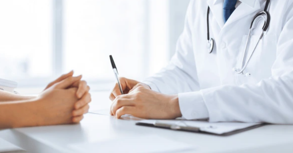 專家共識還具有學(xué)術(shù)權(quán)威性，它們經(jīng)過了嚴(yán)格的審查和討論，可以作為臨床醫(yī)療行為的重要參考