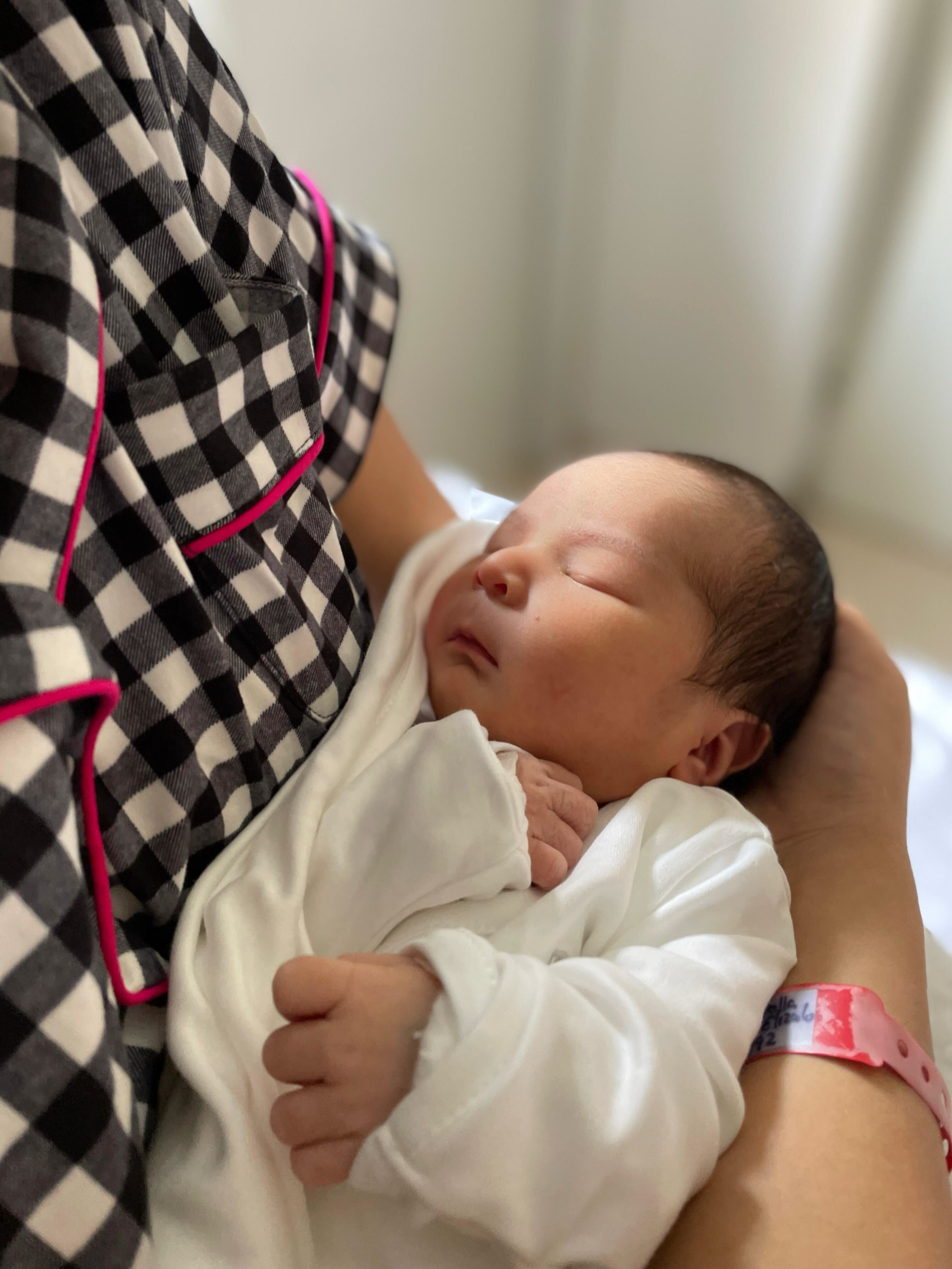 第一個使用 Fertilo 手術的嬰兒出生 第一個使用 Fertilo 手術的嬰兒出生