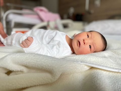 第一個使用 Fertilo 手術的嬰兒出生 第一個使用 Fertilo 手術的嬰兒出生